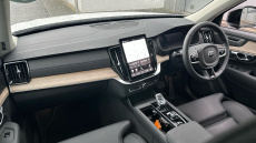 Volvo XC90 2.0 T8 PHEV Plus Dark 5dr AWD Geartronic Estate